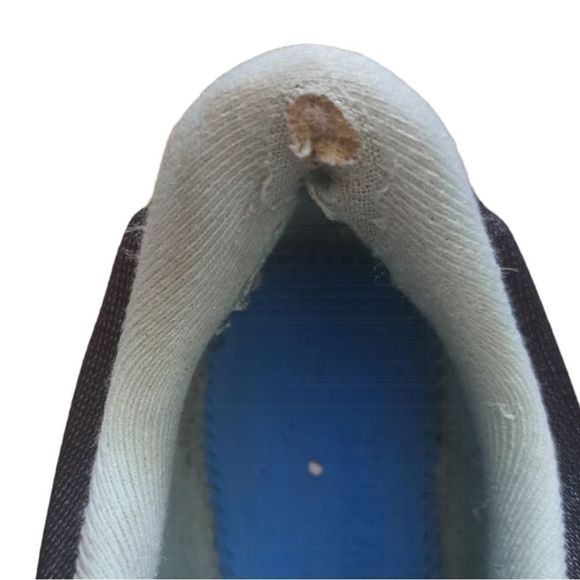 Brooks Adrenaline 21 In Blue Running Shoe - Picture 9 of 10